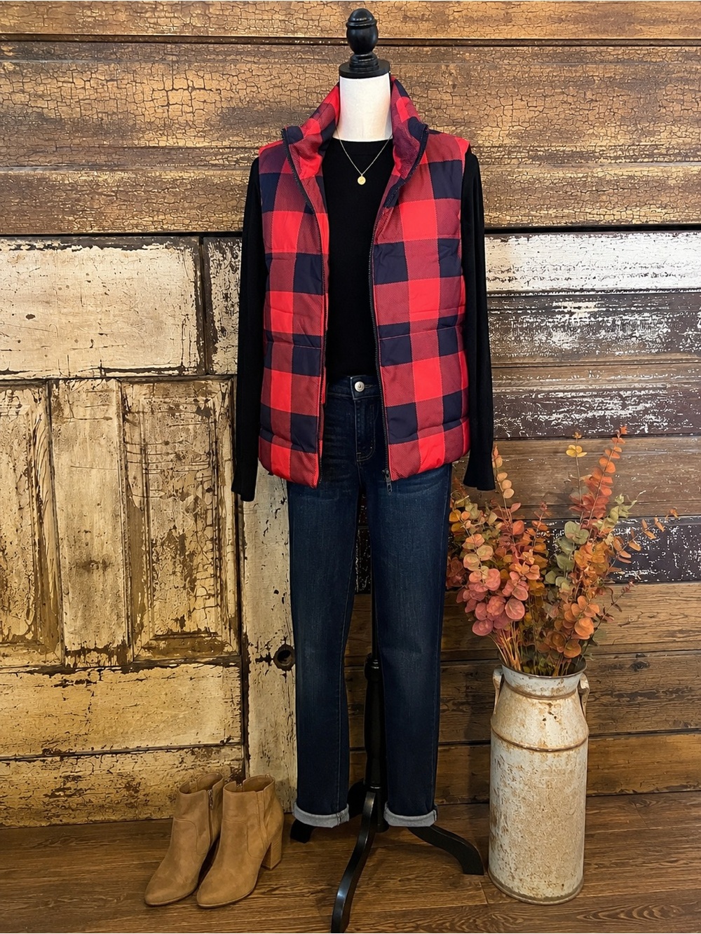 Buffalo Plaid Puffer Vest | Red & Black Checkered Quilted Vest | Size M | NWOT